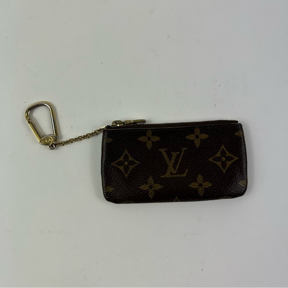 Louis Vuitton Key Pouch Monogram Brown - Picture 2 of 6